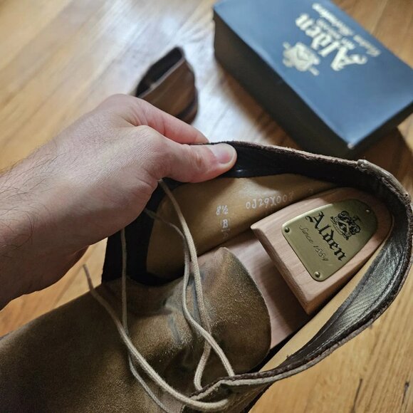 Alden 1494 Unlined Chukka Boot (Tan Suede) - Picture 4 of 6